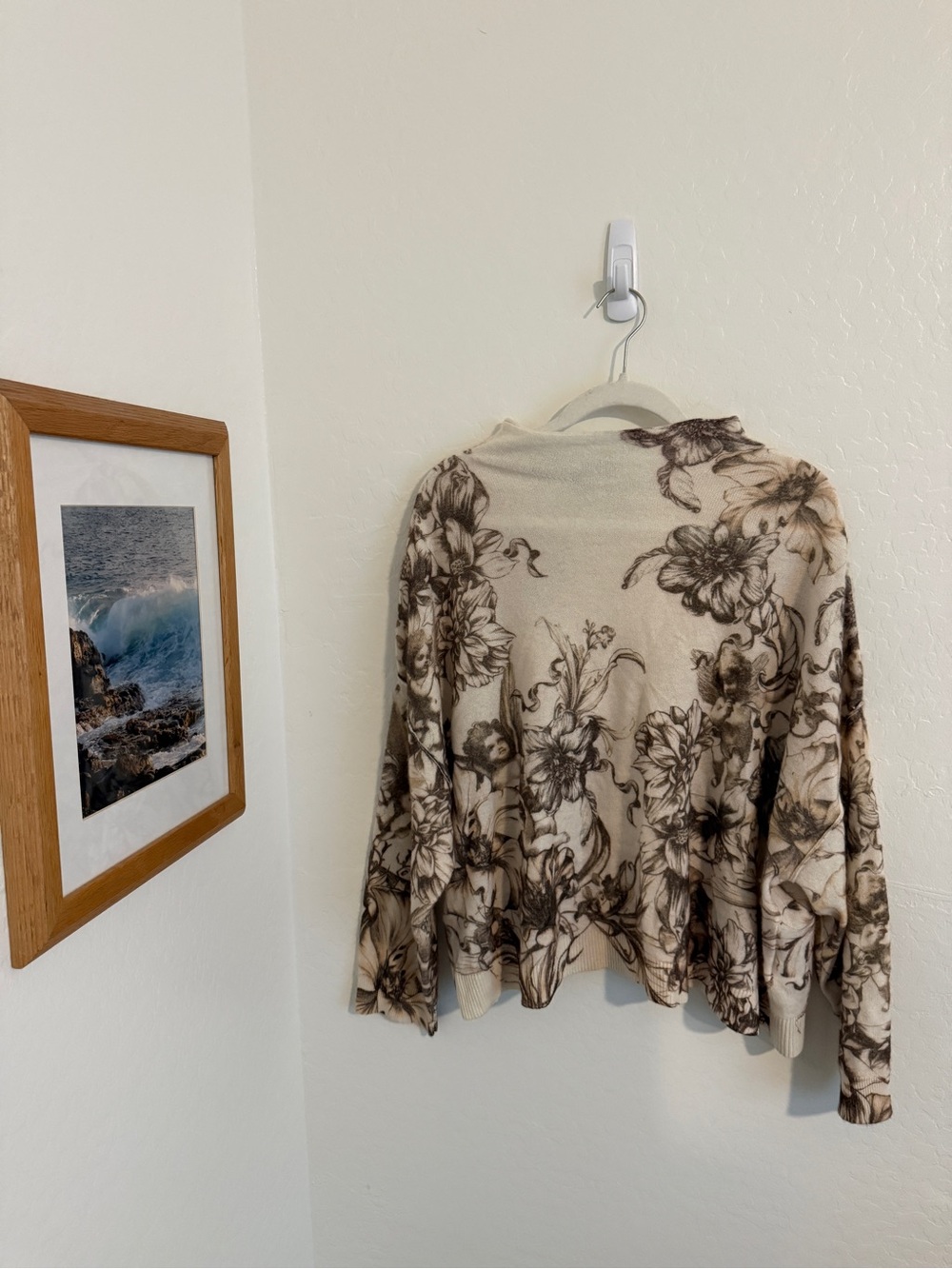 Anthropologie Pilcro Alani 100% Cashmere Floral Cherub Toile Sweater - Picture 2 of 5
